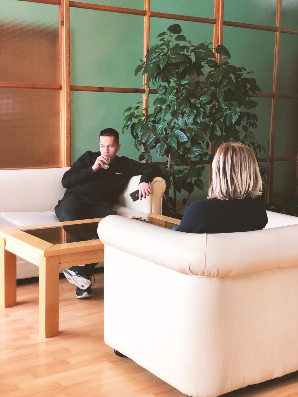 Hotel Imzit Dobrinja Сараево Екстериор снимка